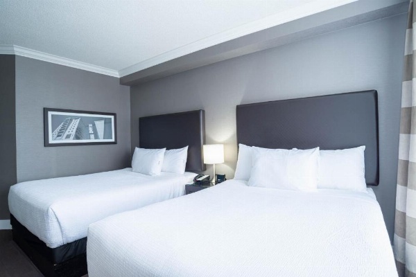 Sandman Signature Mississauga Hotel image 11