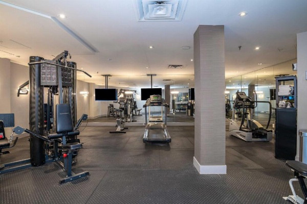 Sandman Signature Mississauga Hotel image 13