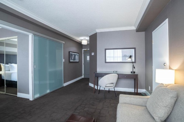 Sandman Signature Mississauga Hotel image 19